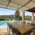 With Pool And Seaview Roquebrune-sur Argens