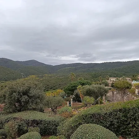 With Pool And Seaview * Roquebrune-sur-Argens
