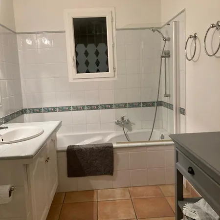 Вилла Villa Thymfalaise - Private Pool, Sea-View, Close To Beach Рокбрюн-сюр-Аржан