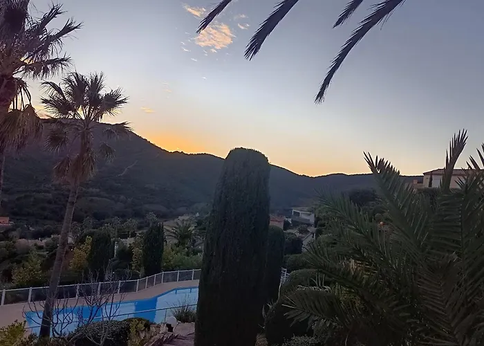 With Pool And Seaview * Roquebrune-sur-Argens